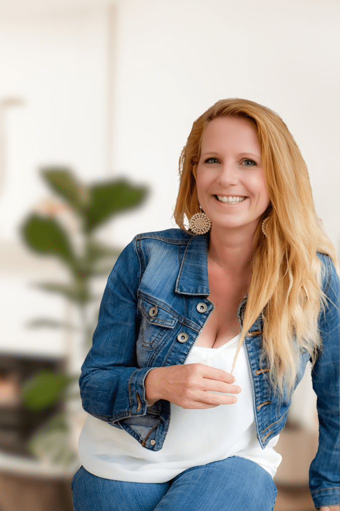 virtual team member Rita